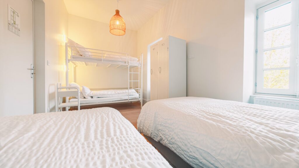 Chambre Sapin 4 lits